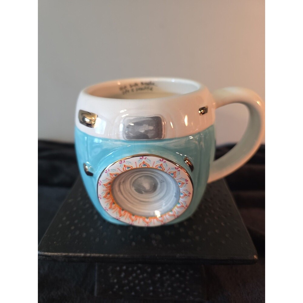 Natural Life Camera Photographer Coffee Tea Mug Folk Art Blue White 16oz